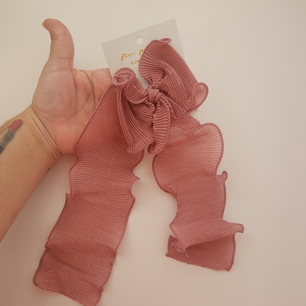 NWT Free People Rizzo Crinkled Bow Rusty Pink - Picture 7 of 13